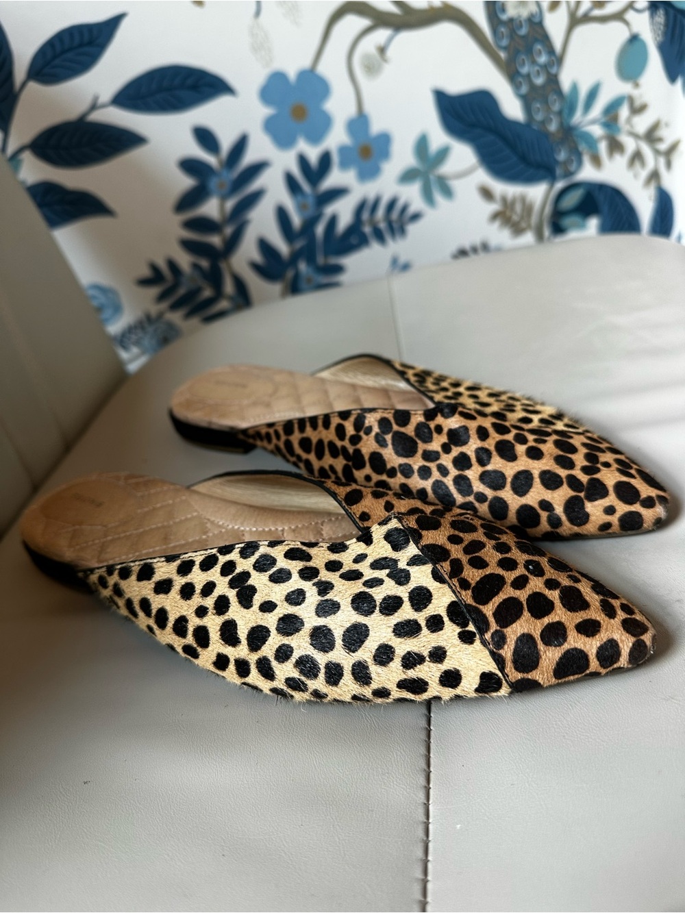 Birdies Swan Leopard Print Slip-On Women’s Mules - Tan/Black